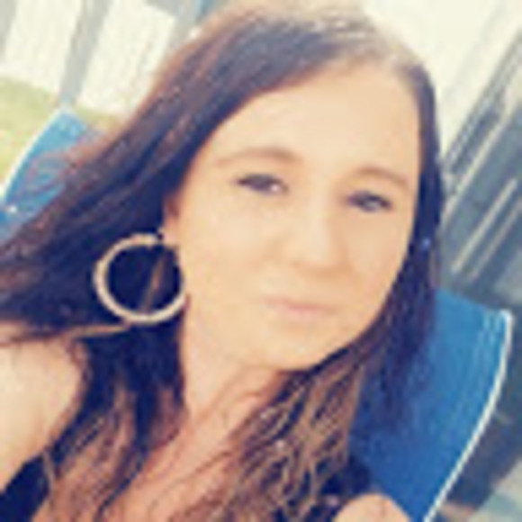 Meet your Posher, Nancy - Picture 1 of 1